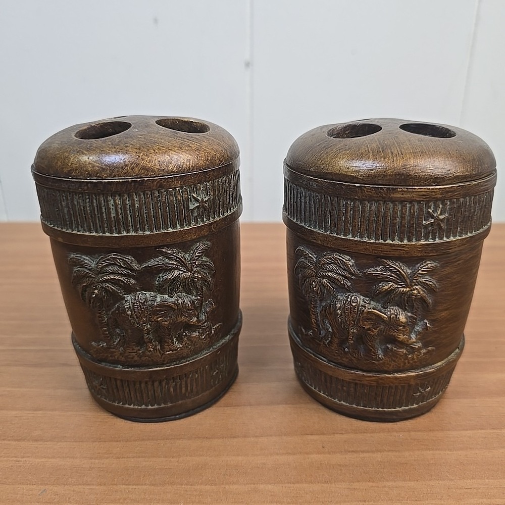 Carved Wood Toothbrush Holder Beach Tiki Palm Trees Elephants Trunks Up Set of 2